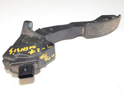 TOYOTA AVENSIS T27 2.0D4D 09r POTENCJOMETR GAZU