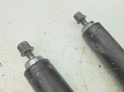 VOLVO S80 2.8T 1999r AMORTYZATOR TYŁ