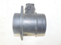 AUDI A3 8L 1.8 AUTOMAT  96-03r 5D PRZEPŁYWOMIERZ POWIETRZA 0280218002
