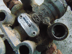 NACZEPA ALTA PC12 03r ZAWÓR POZIOMUJĄCY 4640061000