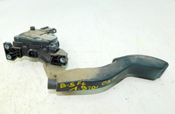 VW PASSAT B5 FL 1.9 TDI PEDAŁ POTENCJOMETR GAZU 8D1721523F