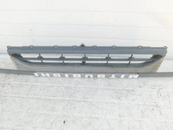 MITSUBISHI CANTER 2.8D 98r ATRAPA CHŁODNICY GRILL