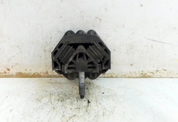 MAN TGX LIFT 2018r EURO 6 ŁAPA PODUSZKA SILNIKA LEWA 