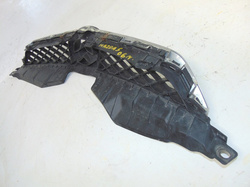 MAZDA 5 V 2.0 D 06r GRILL ATRAPA CHŁODNICY 