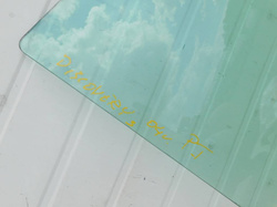 DISCOVERY III L319 04r SZYBA DRZWI TYŁ PRAWY