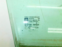 OPEL VECTRA C LIFT 1.9 CDTI GTS SZYBA PRAWY PRZÓD 