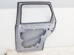 VOLVO V50 1.6 2005r DRZWI PRAWY TYŁ