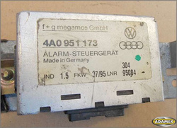 AUDI 100 C4 2.6 V6 93r - STEROWNIK ALARMU