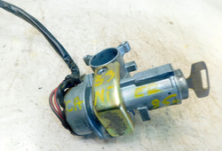 MITSUBISHI CANTER 3.3 TD 95r STACYJKA Z KLUCZYKIEM