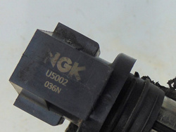 VW GOLF V 1.4 2004r CEWKA ZAPŁONOWA NGK