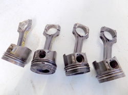 MERCEDES VITO II W639 2.2CDI TŁOK Z KORBOWODEM