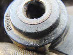 TOYOTA COROLLA E12 1.6 CZUJNIK STUKOWY 89615-02020