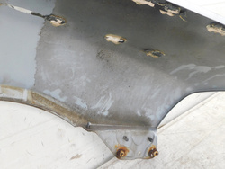 SKODA OCTAVIA II 2005r BŁOTNIK LEWY PRZÓD LA7W