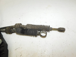 VOLVO V40 1.9DCI 2001r LEWAREK WYBIERAK BIEGÓW