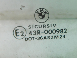 BMW E39 2.5 B SZYBA DRZWI LEWY PRZÓD 