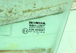 HONDA CIVIC VII 1.4 02r SZYBA DRZWI LEWY PRZÓD