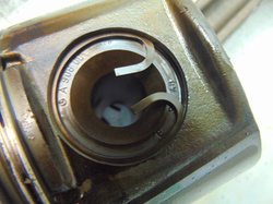 MERCEDES 1823 ECONIC 6.4 231KM 99r TŁOK + KORBOWÓD