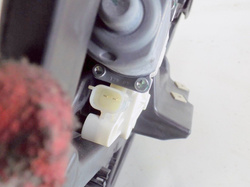 DODGE AVENGER 2007-2015 PODNOŚNIK SZYBY PRAWY TYŁ