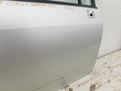 TOYOTA COROLLA VERSO E120 2.0D 2005r DRZWI PRAWY PRZÓD LAKIER 1C0