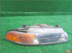 CHRYSLER CIRRUS 2.5 V6 1997r - LAMPA PRAWA PRZÓD