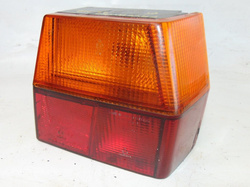 SKODA FAVORIT 1.3 1992r LAMPA TYŁ HATCHBACK