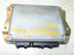 CHRYSLER VOYAGER III 2.5TD 95-01r KOMPUTER SILNIKA