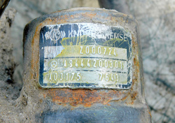 MERCEDES ECONIC 957.661 03r ZACISK PRAWY TYŁ 3 OŚ 