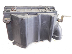 MAZDA PREMACY I 2.0 DITD OBUDOWA FILTRA POWIETRZA