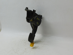 MERCEDES ECONIC 957.661 03 ACTROS PEDAŁ POTENCJOMETR GAZU A9413000104