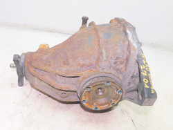 MERCEDES E-KLASA W210 LIFT KOMBI 2.7 01r DYFERENCJAŁ MOST TYŁ 