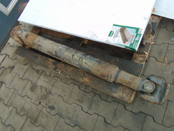 RENAULT MIDLUM 280DCI 03r WAŁ NAPĘDOWY 134CM