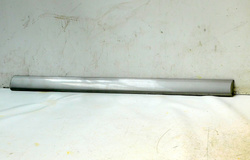 MERCEDES W210 LIFT SEDAN 2.2 CDI 01r LISTWA DRZWI PRAWY PRZÓD A2106909062