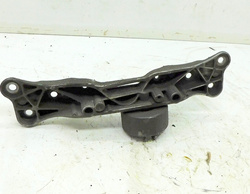 BMW E39 2.5 AUTOMAT ŁAPA MOCOWANIE SKRZYNI 