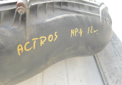 MB ACTROS MP4 12r EURO 5 OBUDOWA FILTRA POWIETRZA