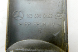 MERCEDES ML W163 2.7CDI 00r LISTWA DRZWI PRAWY TYŁ 1636900462