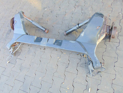 RENAULT MEGANE II HB 04r BELKA ZAWIESZENIA TYŁ