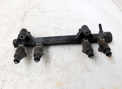 SKODA FABIA I 1.4 00r LISTWA WTRYSKOWA 047133319