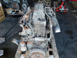 IVECO STRALIS 260 05r SILNIK 5.9L TECTOR F4AE0681A