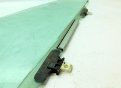 TOYOTA COROLLA E12 2.0 SZYBA DRZWI PRAWY PRZÓD 