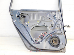 TOYOTA COROLLA E12 2.0 DRZWI LEWY TYŁ KOMBI LAKIER 1C3