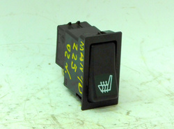 MAN LE 10.225 L2000 M2000 02r PRZEŁĄCZNIK GRZANIA FOTELI 501.601