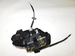 DISCOVERY III L319 04r ZAMEK DRZWI PRZÓD PRAWY