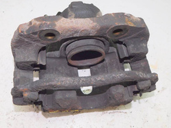 CITROEN XSARA II 1.6 109KM 02r ZACISK PRZÓD LEWY