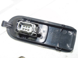 RENAULT SCENIC II 07r PRZEŁĄCZNIK SZYB PRZÓD PRAWY