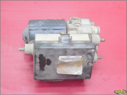 RENAULT MEGANE 1.4 96r - POMPA ABS