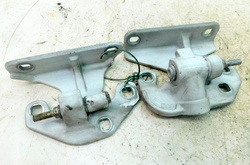 MB ACTROS MP4 12r EURO 5 ZAWIASY DRZWI PRAWY PRZÓD PARA 