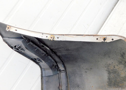 VW POLO III 1.4B 01r LIFT FL ZDERZAK TYŁ SREBRNY LA7W