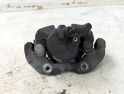 FORD FOCUS C-MAX MK1 1.6 TDCI ZACISK PRAWY PRZÓD 