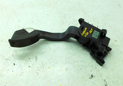 FIAT FIORINO NEMO BIPPER 1.3 75KM 12r PEDAŁ POTENCJOMETRA GAZU 51801577