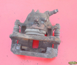 VOLVO 460 2.0B 94r - ZACISK HAMULCOWY PRAWY PRZÓD